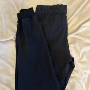 Lululemon on the fly Jogger
